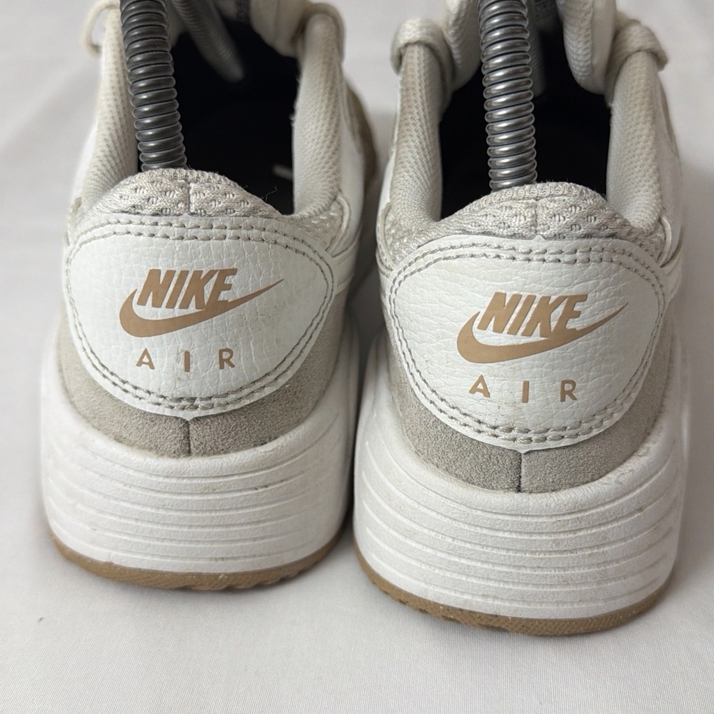 Nike Air Max SC Summit Sneaker‎ Women's 7 White CW4554-108 Athletic Used Shoes - Picture 15 of 16